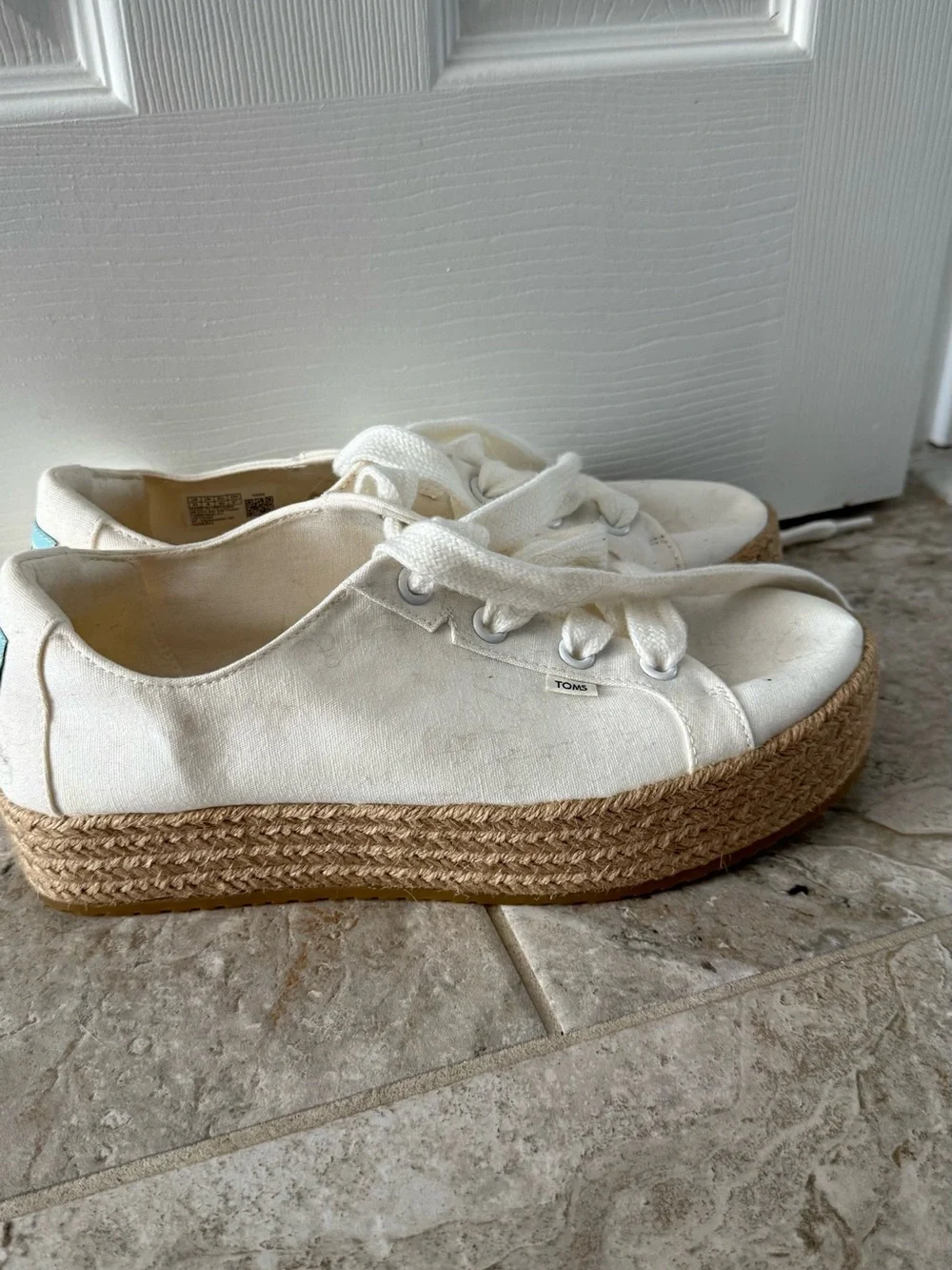 TOMS Cream Canvas Shoes